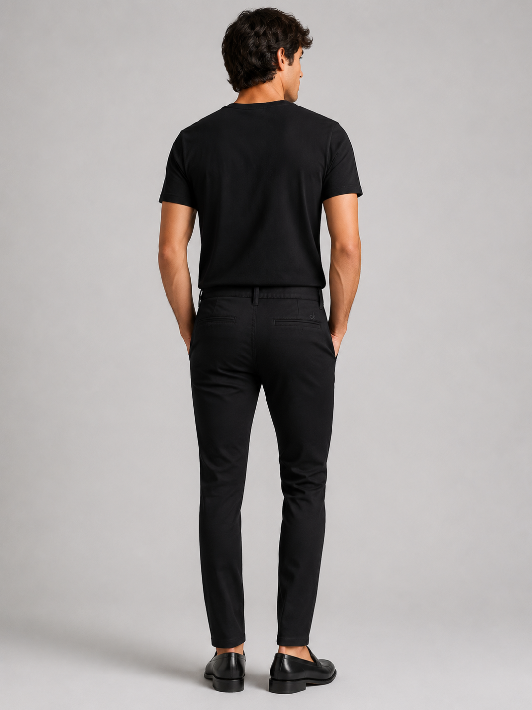 Calça Ck Chino Slim — Preta — foto 3