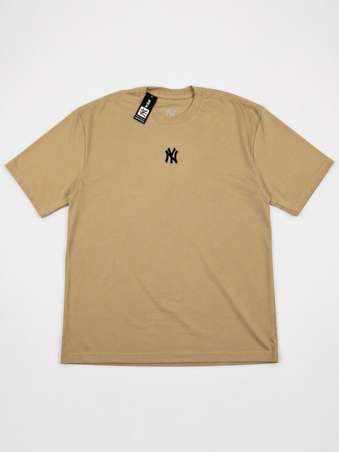 Camiseta New York Urban Plus Size - Bege