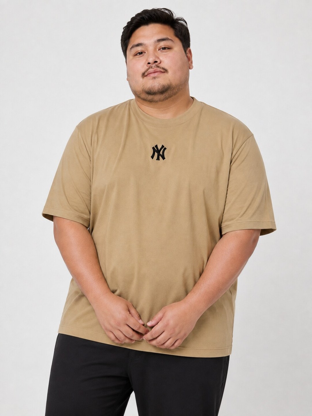 Camiseta New York Urban Plus Size - Bege — foto 2