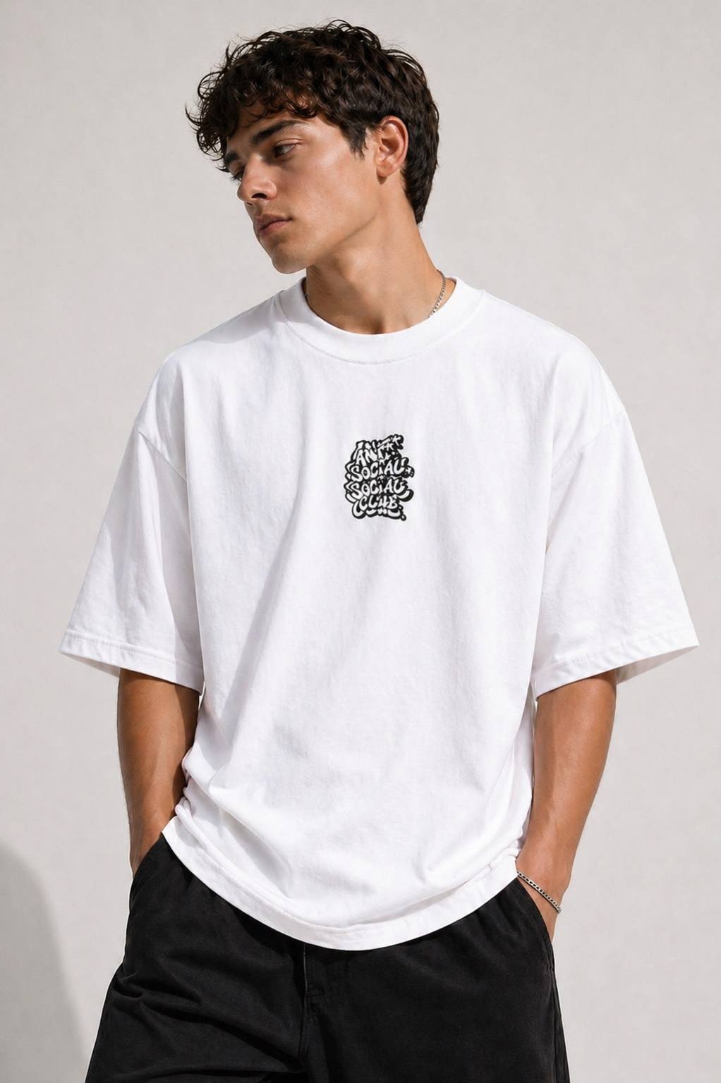 Camiseta oversized anti social clb branca  — foto 4