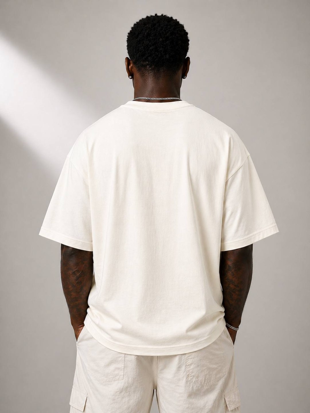 Camiseta oversized Corteiz chain off white  — foto 3