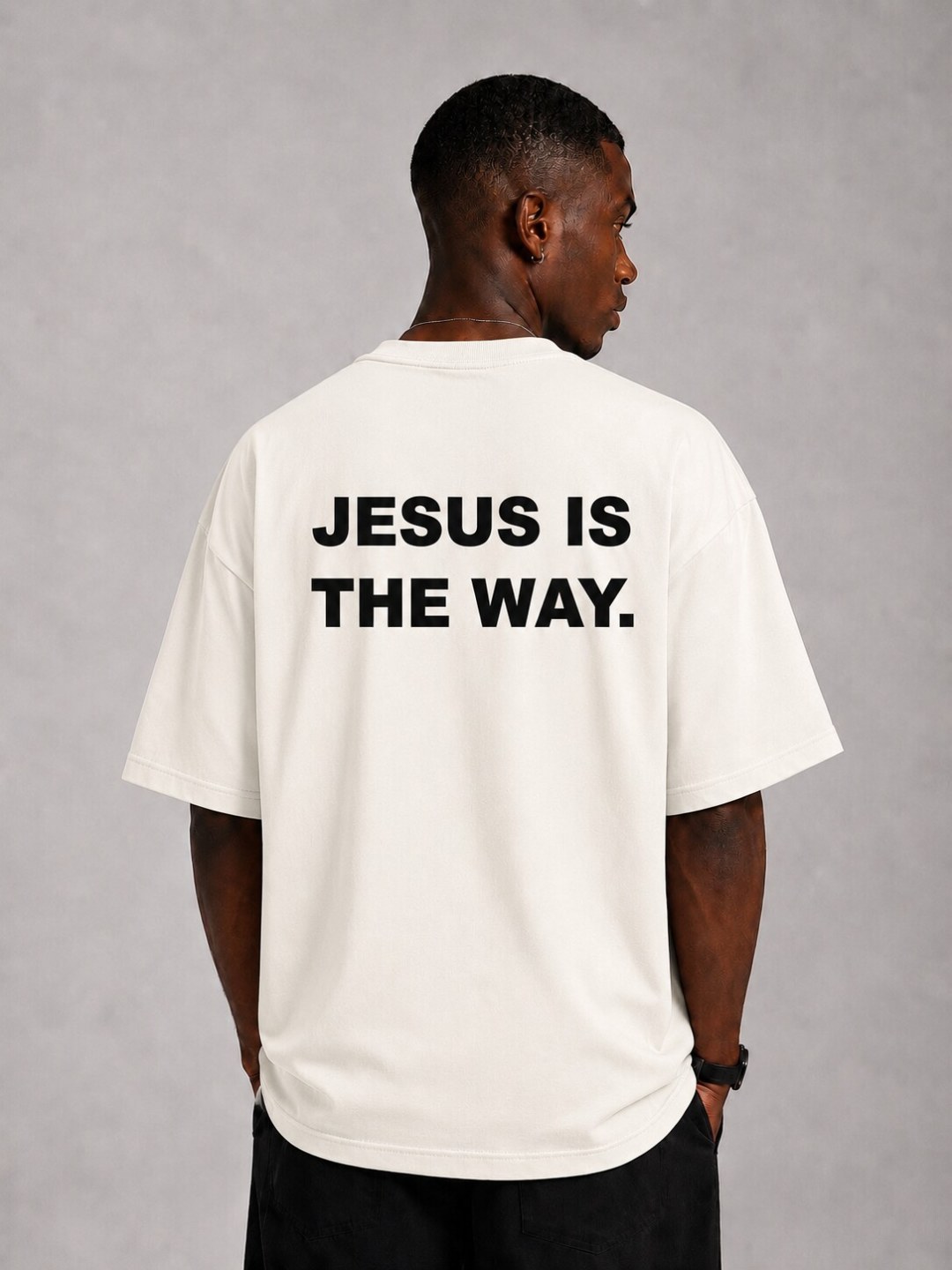 Camiseta Oversized Jesus Is The Way - Off — foto 2