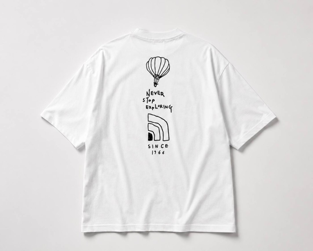 Camiseta Oversized North Face Never Stop Exploring Branca 