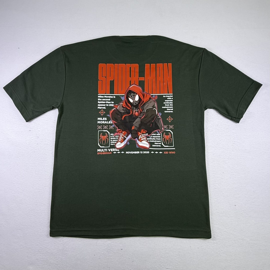 Camiseta Oversized Spider-Man Miles Morales Multiverse — Verde