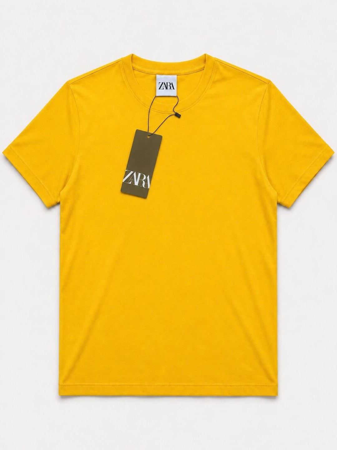 Camiseta Slim Fit Essential Zara — Amarela 