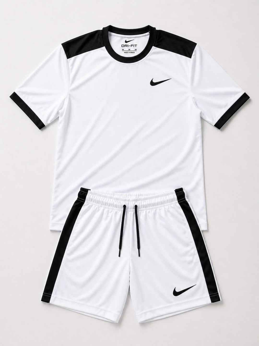 Conjunto Nike dri-fit branco 